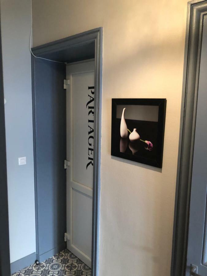 Studio Cosy Avec Jardin Roanne Exteriör bild